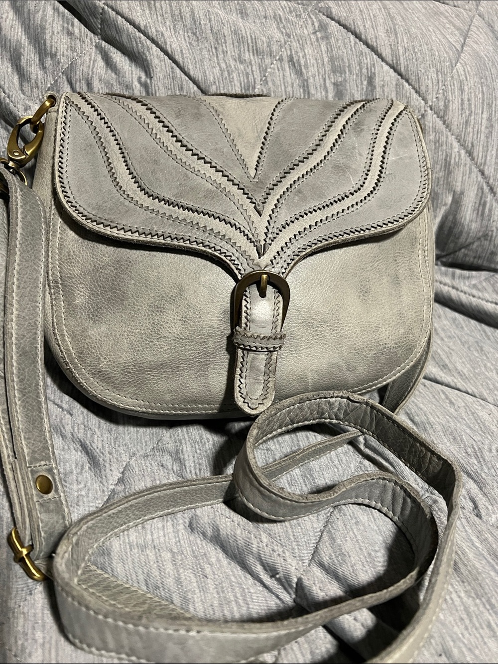 MILO. Genuine Grey Leather. Crossbody Bag with Decorative Stitching